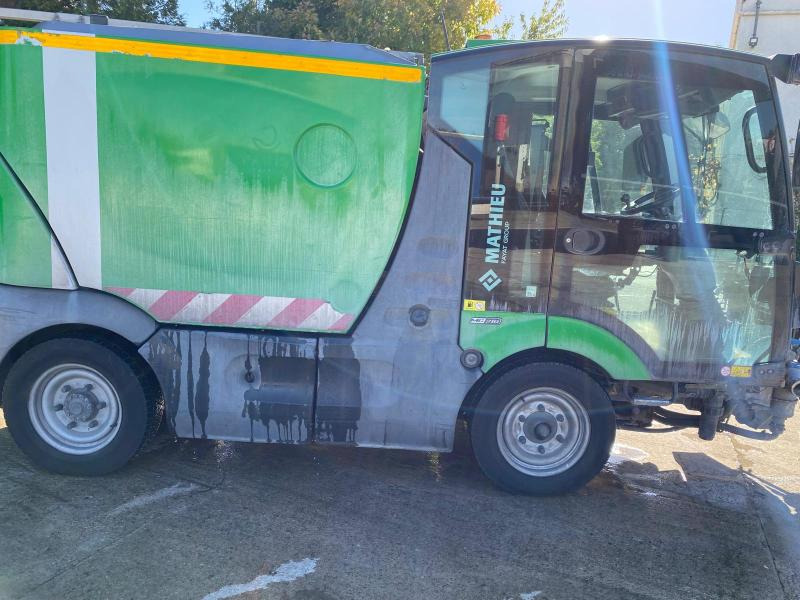 Mathieu Azura MC210 - Barredora vial: foto 2 Mathieu Azura MC210 - Barredora vial: foto 2