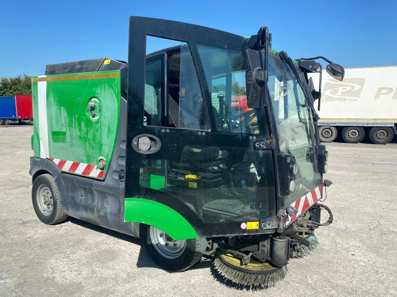 Mathieu Azura MC210 - Barredora vial: foto 1 Mathieu Azura MC210 - Barredora vial: foto 1