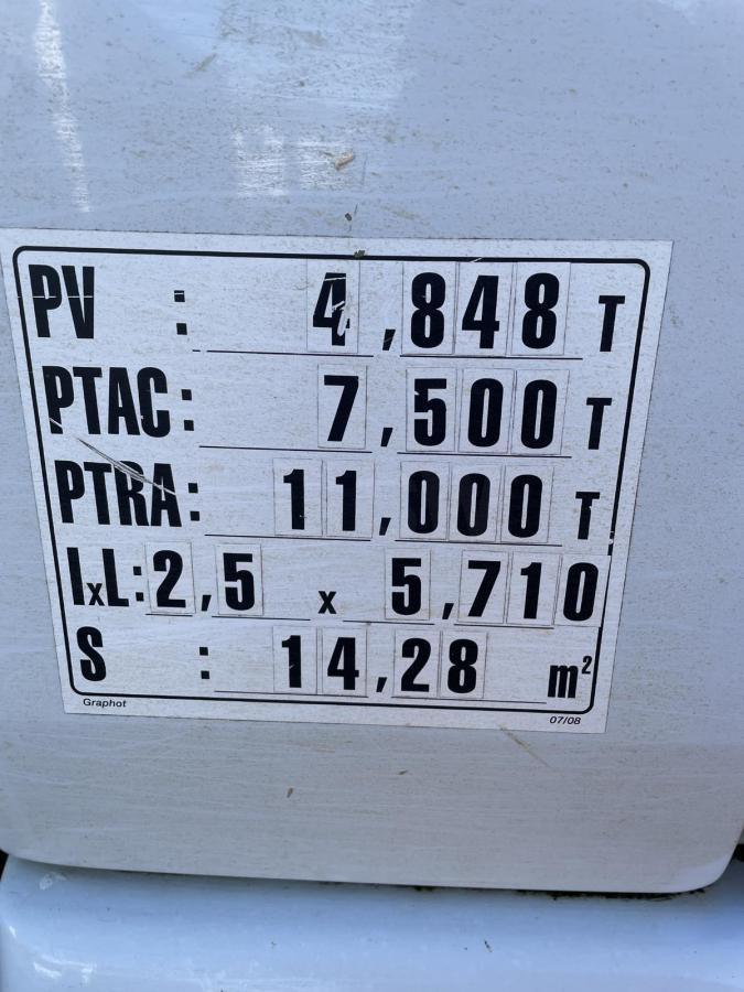 Renault Midlum 160 - Camión volquete: foto 3 Renault Midlum 160 - Camión volquete: foto 3