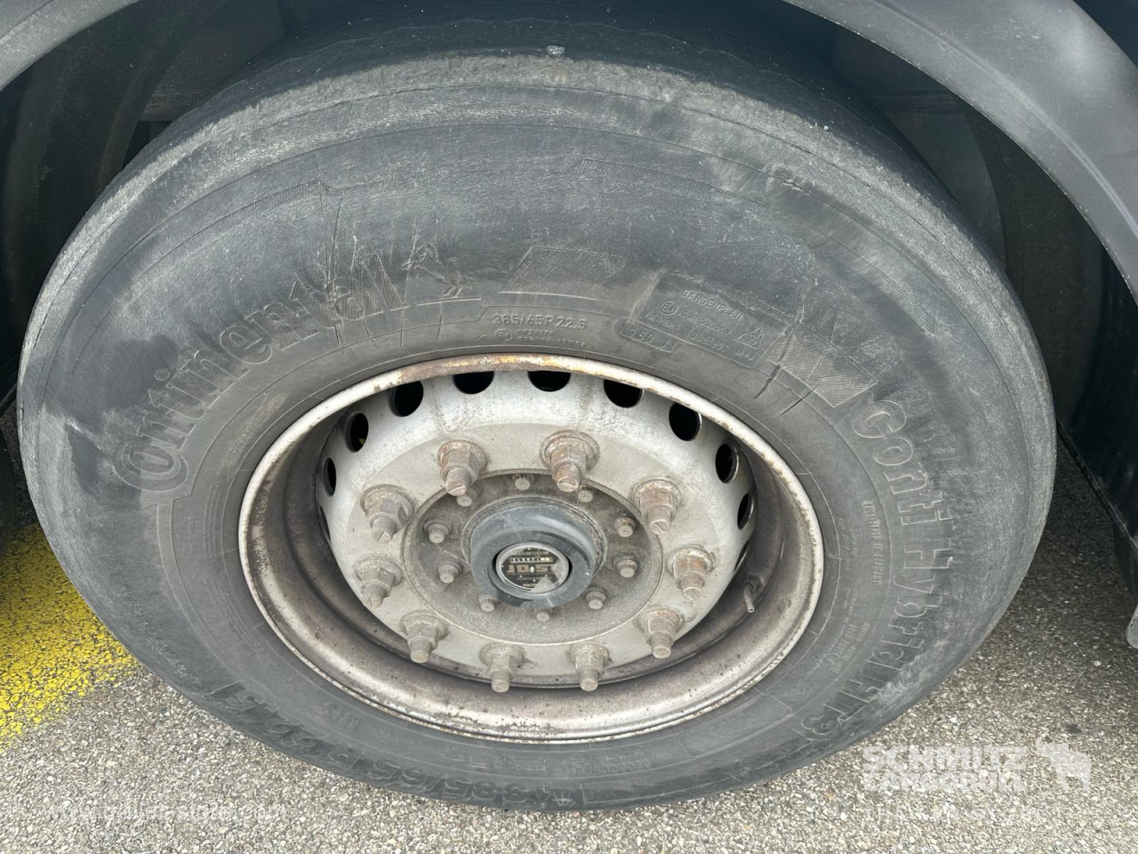 FRUEHAUF Dryfreight Standard Roller shutter door - Semirremolque caja cerrada: foto 3 FRUEHAUF Dryfreight Standard Roller shutter door - Semirremolque caja cerrada: foto 3