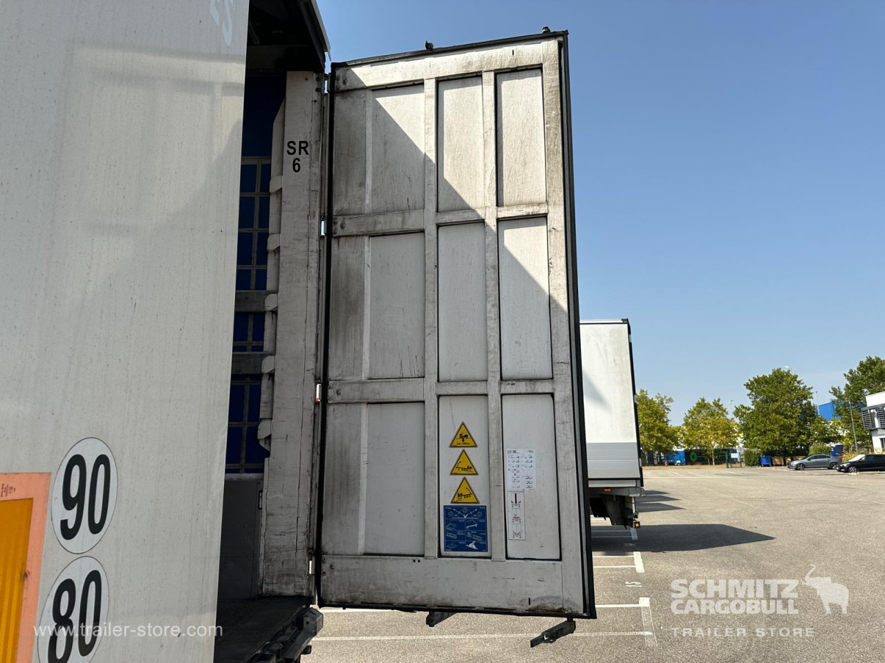 KRONE Curtainsider Dropside - Semirremolque lona: foto 4 KRONE Curtainsider Dropside - Semirremolque lona: foto 4