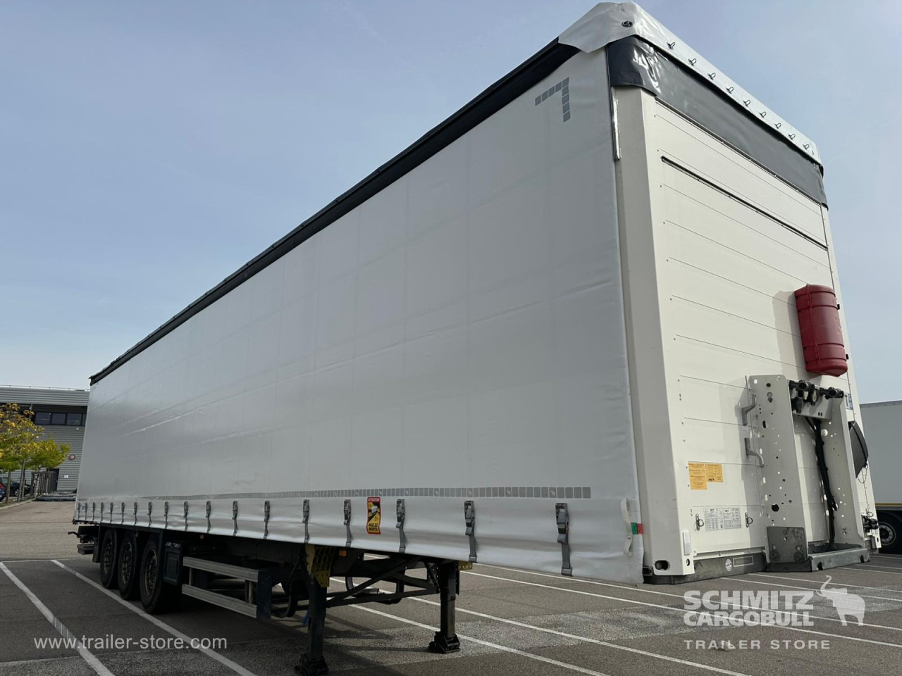 SCHMITZ Curtainsider Standard Taillift - Semirremolque lona: foto 1 SCHMITZ Curtainsider Standard Taillift - Semirremolque lona: foto 1