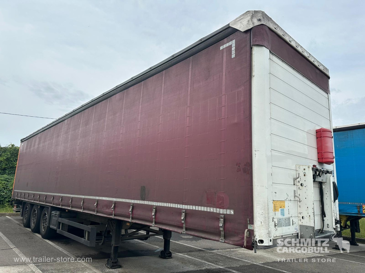 SCHMITZ Curtainsider Standard Taillift - Semirremolque lona: foto 1 SCHMITZ Curtainsider Standard Taillift - Semirremolque lona: foto 1