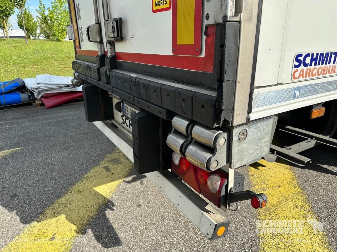 SCHMITZ Reefer Standard - Semirremolque isotérmico: foto 2 SCHMITZ Reefer Standard - Semirremolque isotérmico: foto 2