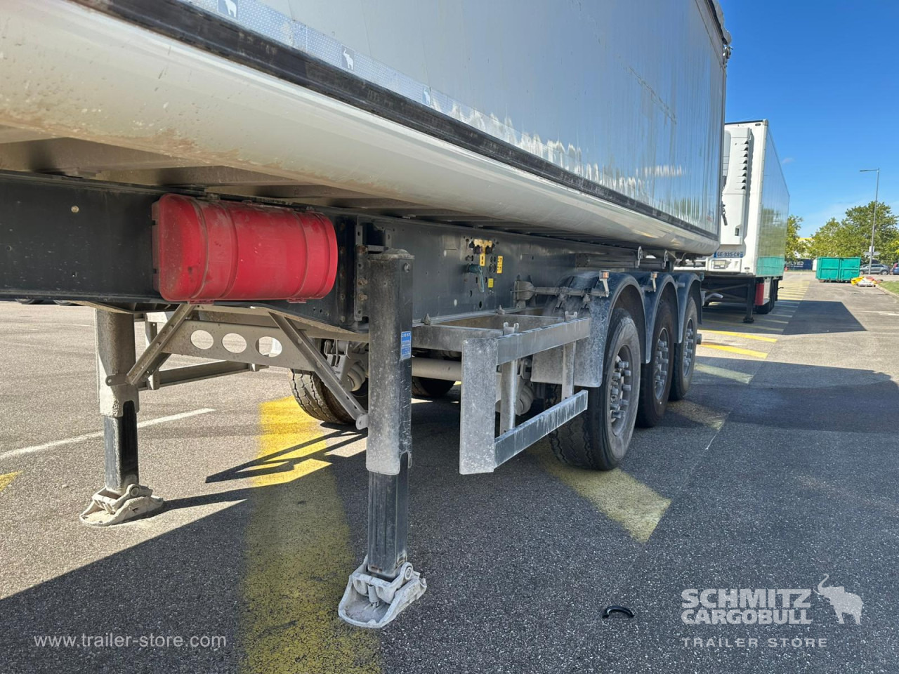 SCHMITZ Tipper Alu-square sided body 39m³ - Semirremolque volquete: foto 3 SCHMITZ Tipper Alu-square sided body 39m³ - Semirremolque volquete: foto 3