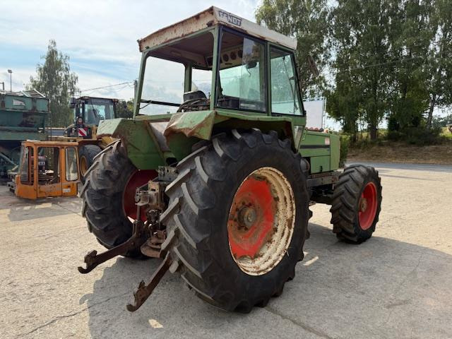 Fendt Favorit 612 LS Turbomatik - Tractor: foto 3 Fendt Favorit 612 LS Turbomatik - Tractor: foto 3
