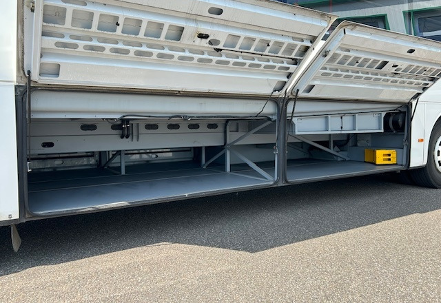 Mercedes INTEGRO EZ 2015 - Autobús suburbano: foto 4 Mercedes INTEGRO EZ 2015 - Autobús suburbano: foto 4