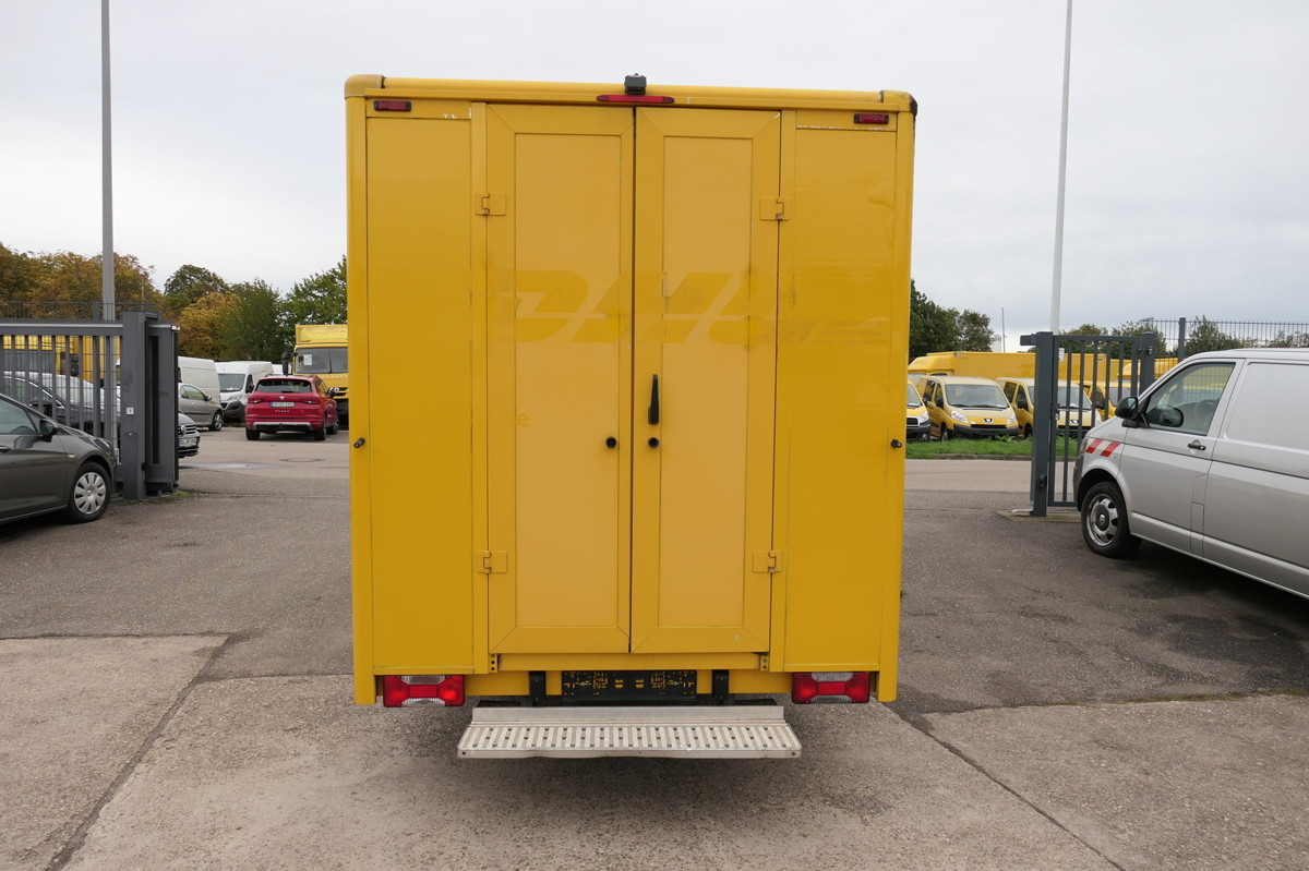 IVECO Daily 35 S11 C30C AUTOMATIK KAMERA MAXI Regale D - Furgoneta caja cerrada: foto 4 IVECO Daily 35 S11 C30C AUTOMATIK KAMERA MAXI Regale D - Furgoneta caja cerrada: foto 4