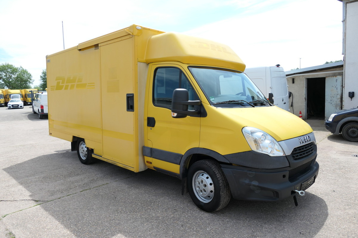 IVECO Daily 35 S11 C30C AUTOMATIK KAMERA Regale LUFT D - Furgoneta caja cerrada: foto 1 IVECO Daily 35 S11 C30C AUTOMATIK KAMERA Regale LUFT D - Furgoneta caja cerrada: foto 1