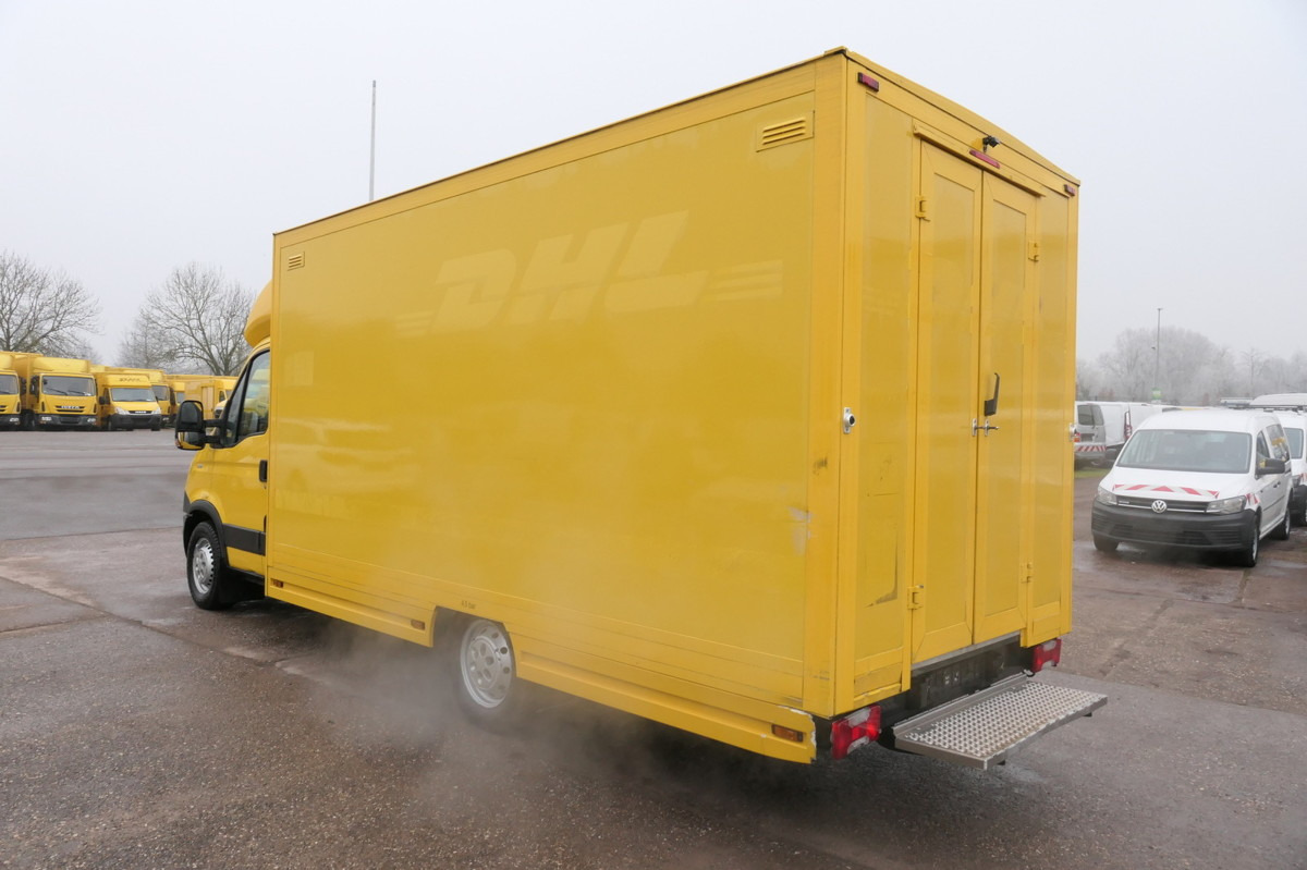 IVECO Daily 35 S11 C30C AUTOMATIK KAMERA Regale LUFT D - Furgoneta caja cerrada: foto 4 IVECO Daily 35 S11 C30C AUTOMATIK KAMERA Regale LUFT D - Furgoneta caja cerrada: foto 4