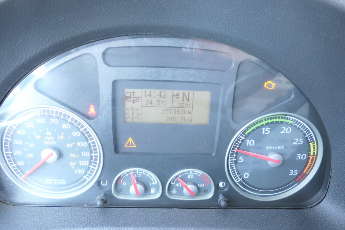 Leasing de IVECO EuroCargo ML 75 E 16 P LBW LUFT AUTOMATIK IVECO EuroCargo ML 75 E 16 P LBW LUFT AUTOMATIK: foto 14 Leasing de IVECO EuroCargo ML 75 E 16 P LBW LUFT AUTOMATIK IVECO EuroCargo ML 75 E 16 P LBW LUFT AUTOMATIK: foto 14