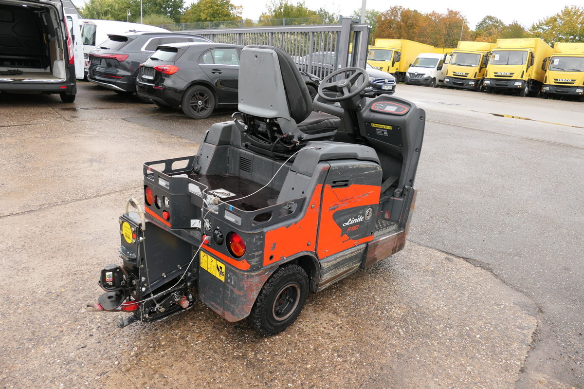 LINDE P 60 Z Schlepper Batterie 25/2017 - Remolcadora: foto 3 LINDE P 60 Z Schlepper Batterie 25/2017 - Remolcadora: foto 3