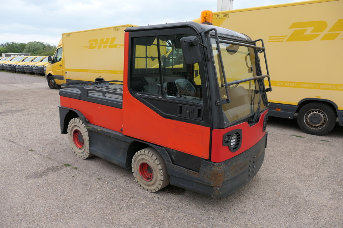LINDE P250 Schlepper AHK Batterie 10/2022 Schiebetüren - Remolcadora: foto 2 LINDE P250 Schlepper AHK Batterie 10/2022 Schiebetüren - Remolcadora: foto 2
