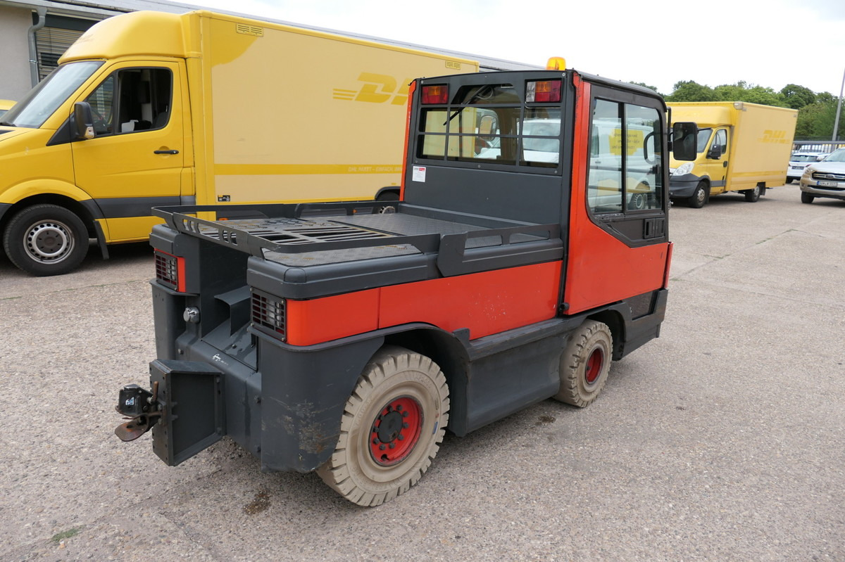 LINDE P250 Schlepper AHK Batterie 24/2021 Schiebetüren - Remolcadora: foto 3 LINDE P250 Schlepper AHK Batterie 24/2021 Schiebetüren - Remolcadora: foto 3