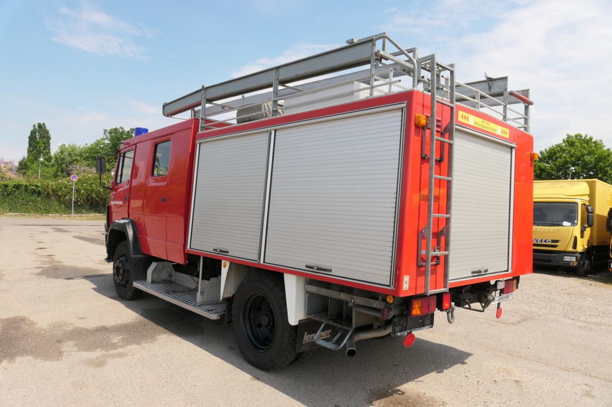 MERCEDES-BENZ 917 Feuerwehrfahrzeug AF LF16TS - Camión de bomberos: foto 3 MERCEDES-BENZ 917 Feuerwehrfahrzeug AF LF16TS - Camión de bomberos: foto 3