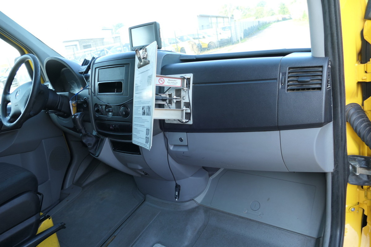 Furgoneta caja cerrada MERCEDES-BENZ SPRINTER 310 CDI MAXI EURO-5 KOFFER REGALE KAMER: foto 9 Furgoneta caja cerrada MERCEDES-BENZ SPRINTER 310 CDI MAXI EURO-5 KOFFER REGALE KAMER: foto 9