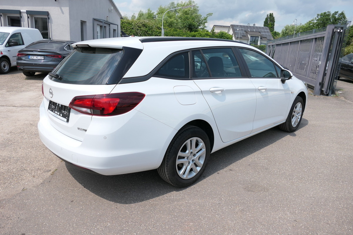 OPEL Astra K 1.4 Turbo CNG Edition Klima COC - Coche: foto 3 OPEL Astra K 1.4 Turbo CNG Edition Klima COC - Coche: foto 3