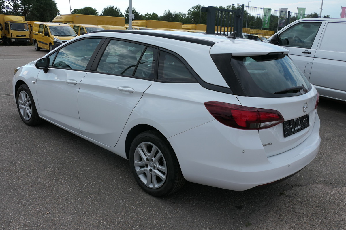 OPEL Astra K 1.6 CDTI Edition S/S KLIMA - Coche: foto 4 OPEL Astra K 1.6 CDTI Edition S/S KLIMA - Coche: foto 4