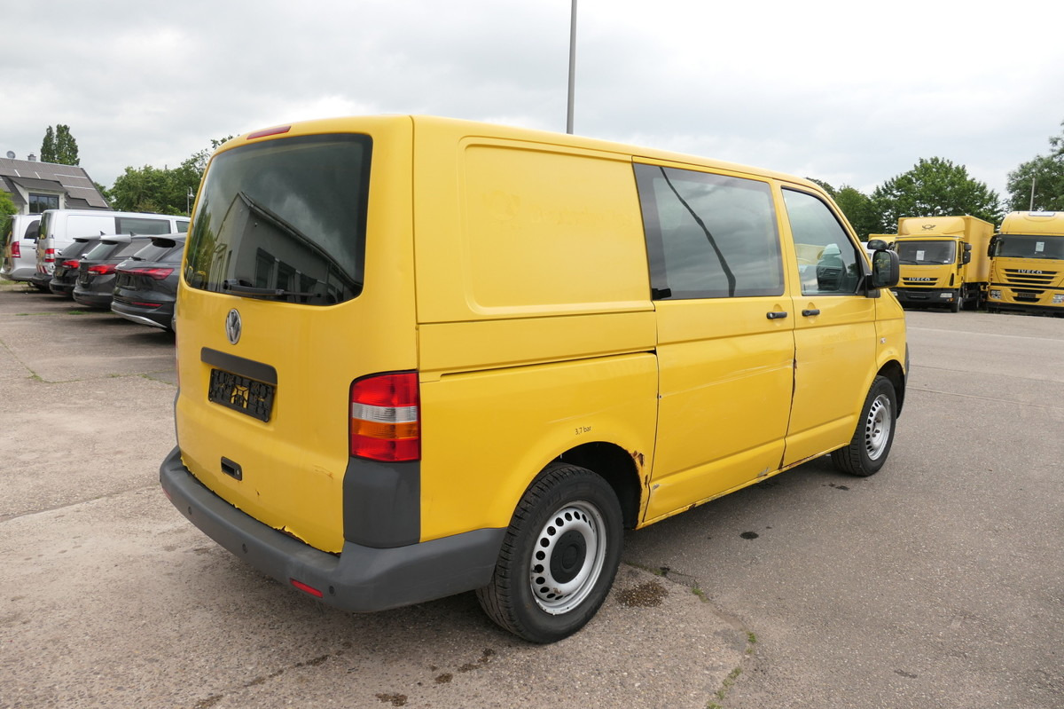 VW T5 Transporter 1.9 TDI 2-Sitzer PARKTRONIK 2xSCH - Furgoneta pequeña: foto 4 VW T5 Transporter 1.9 TDI 2-Sitzer PARKTRONIK 2xSCH - Furgoneta pequeña: foto 4