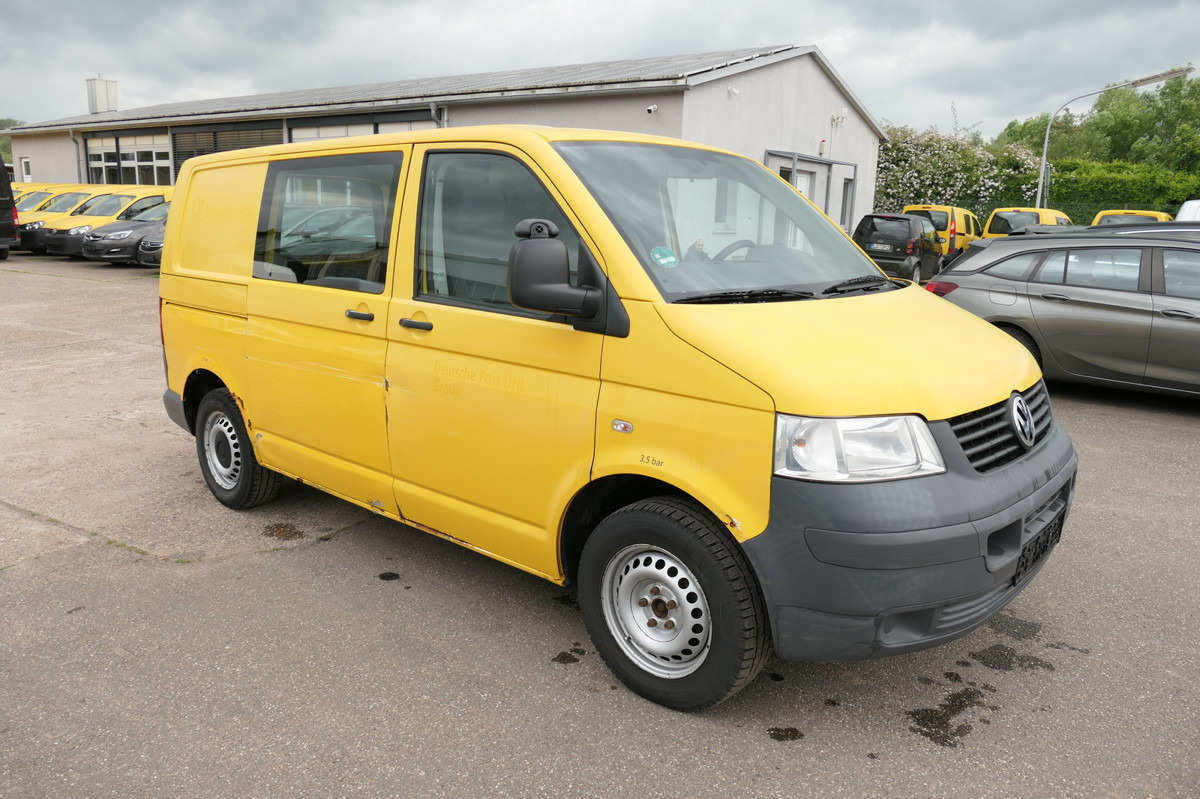 VW T5 Transporter 1.9 TDI 2-Sitzer PARKTRONIK 2xSCH - Furgoneta pequeña: foto 2 VW T5 Transporter 1.9 TDI 2-Sitzer PARKTRONIK 2xSCH - Furgoneta pequeña: foto 2