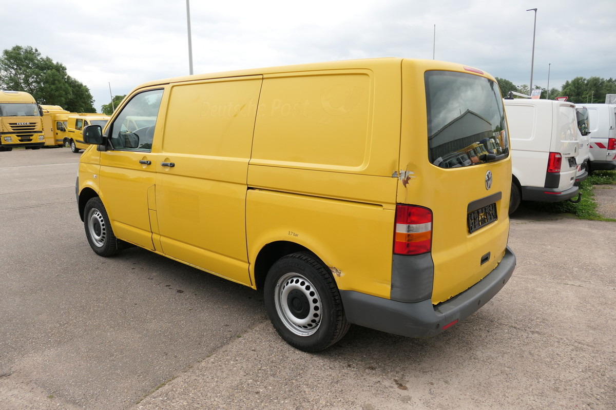 VW T5 Transporter 1.9 TDI 2-Sitzer PARKTRONIK 2xSCH - Furgoneta pequeña: foto 5 VW T5 Transporter 1.9 TDI 2-Sitzer PARKTRONIK 2xSCH - Furgoneta pequeña: foto 5