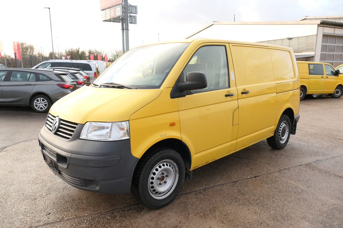 VW T5 Transporter 1.9 TDI PARKTRONIK 2xSCHIEBETÜR - Furgoneta pequeña: foto 2 VW T5 Transporter 1.9 TDI PARKTRONIK 2xSCHIEBETÜR - Furgoneta pequeña: foto 2