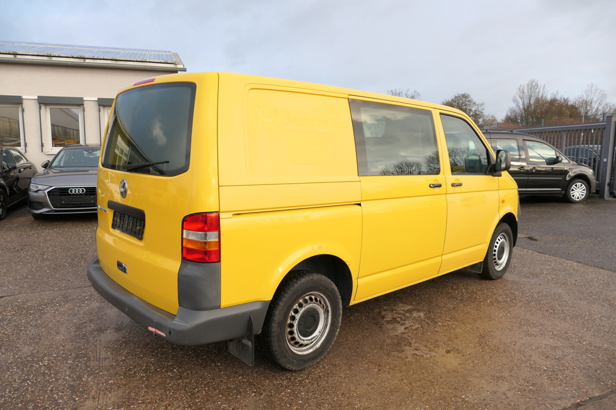 VW T5 Transporter 1.9 TDI PARKTRONIK 2xSCHIEBETÜR - Furgoneta pequeña: foto 4 VW T5 Transporter 1.9 TDI PARKTRONIK 2xSCHIEBETÜR - Furgoneta pequeña: foto 4