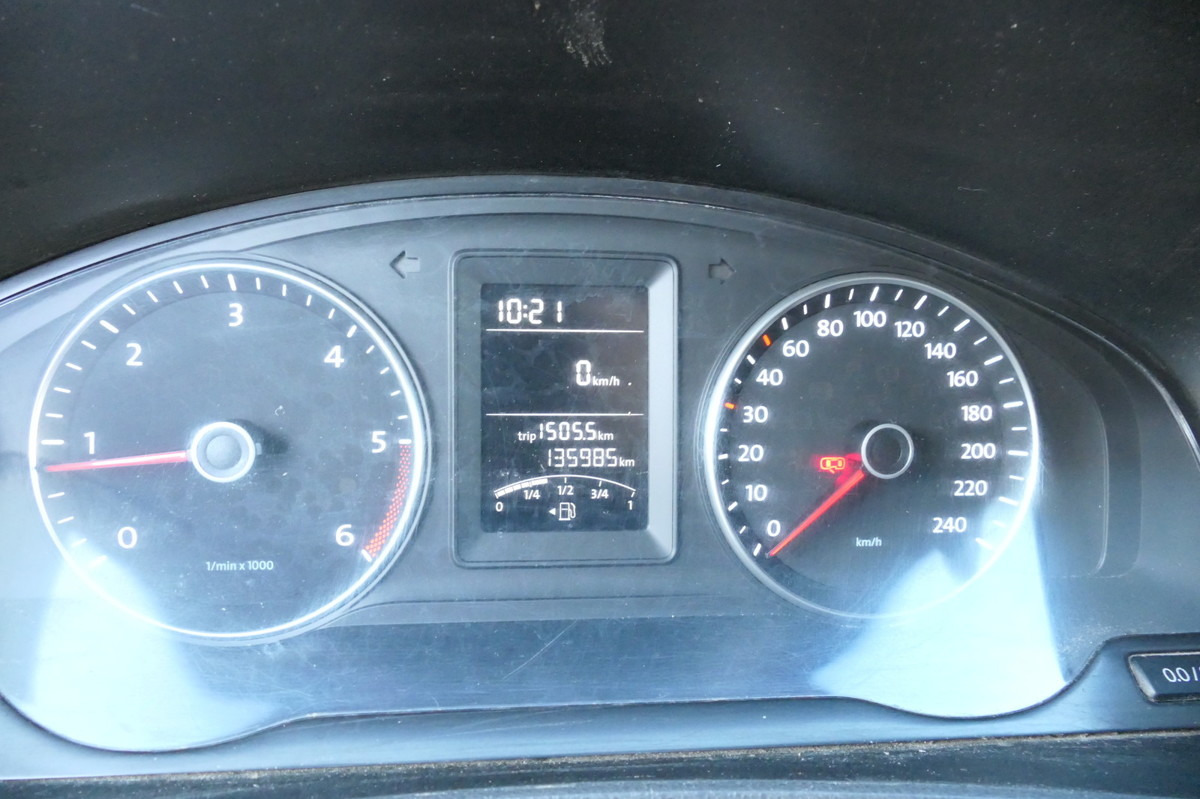 Furgoneta pequeña VW T5 Transporter 2.0 TDI EURO-5 CoC 2xSCHIEBETÜR P: foto 15 Furgoneta pequeña VW T5 Transporter 2.0 TDI EURO-5 CoC 2xSCHIEBETÜR P: foto 15