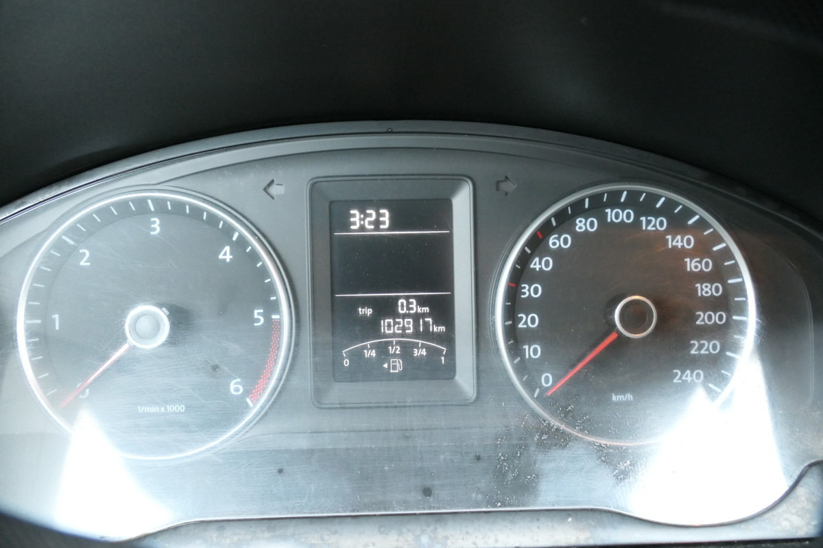 Furgoneta pequeña VW T5 Transporter 2.0 TDI PARKTRONIK EURO-5 2xSCHIE: foto 13 Furgoneta pequeña VW T5 Transporter 2.0 TDI PARKTRONIK EURO-5 2xSCHIE: foto 13