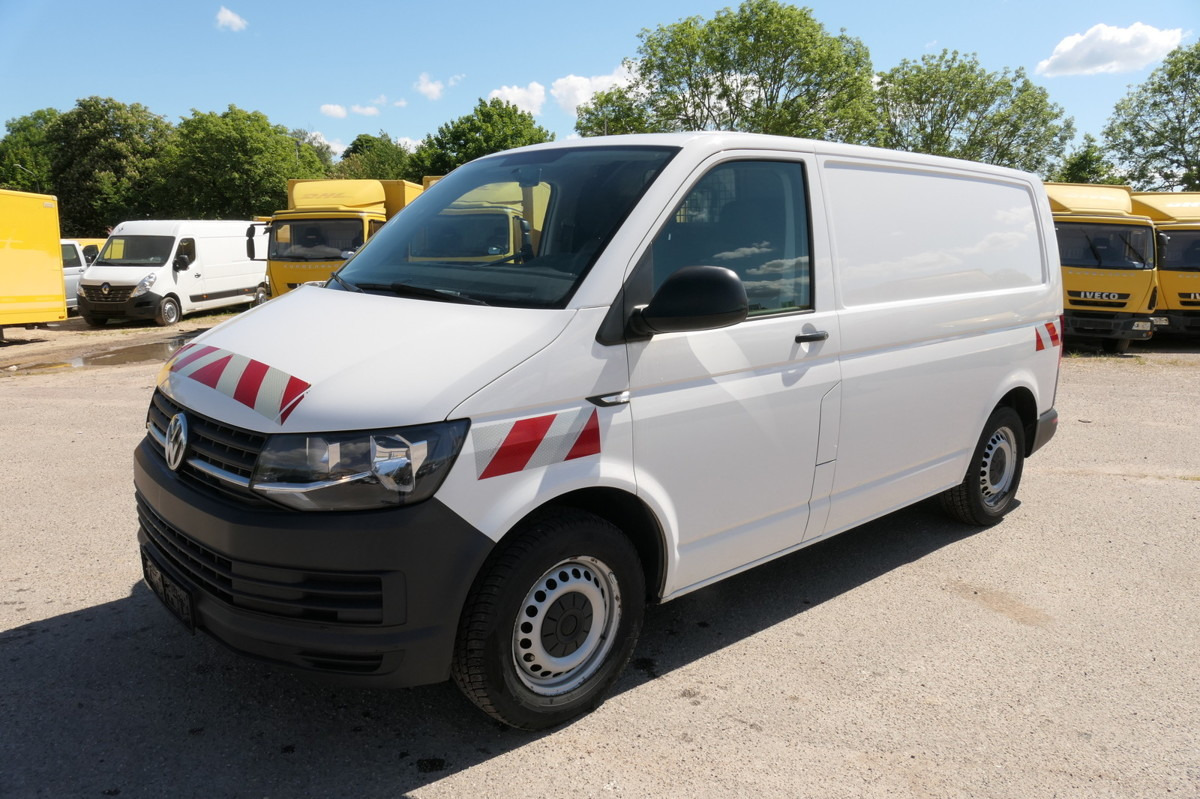 VW T6 2.0 TDI 4Motion 3 Sitzer KLIMA AHK Werkstatte - Furgoneta pequeña: foto 3 VW T6 2.0 TDI 4Motion 3 Sitzer KLIMA AHK Werkstatte - Furgoneta pequeña: foto 3