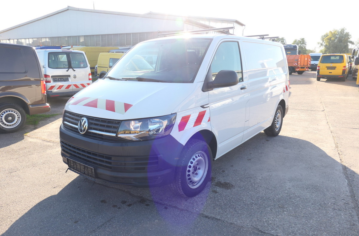 VW T6 2.0 TDI 4Motion 3-Sitzer Klima AHK WERKSTATT - Furgoneta pequeña: foto 3 VW T6 2.0 TDI 4Motion 3-Sitzer Klima AHK WERKSTATT - Furgoneta pequeña: foto 3