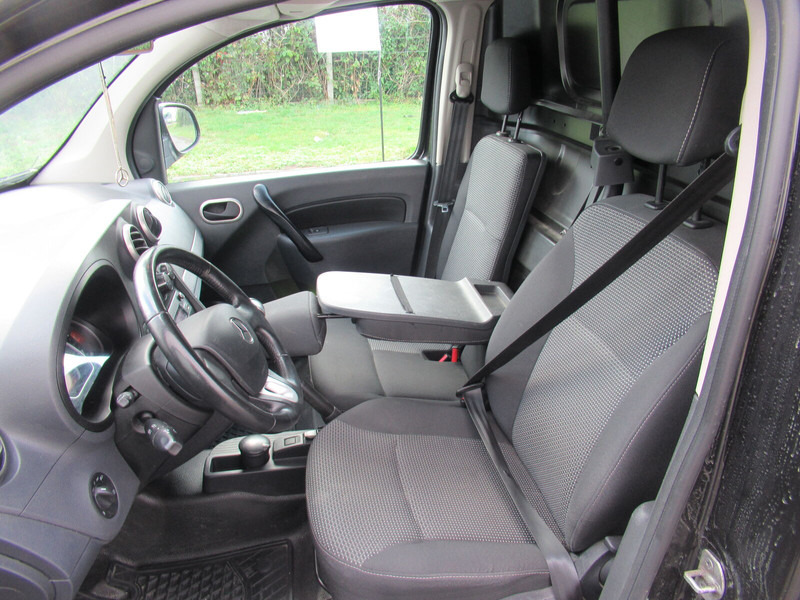 Furgón Mercedes-Benz Citan 111: foto 20