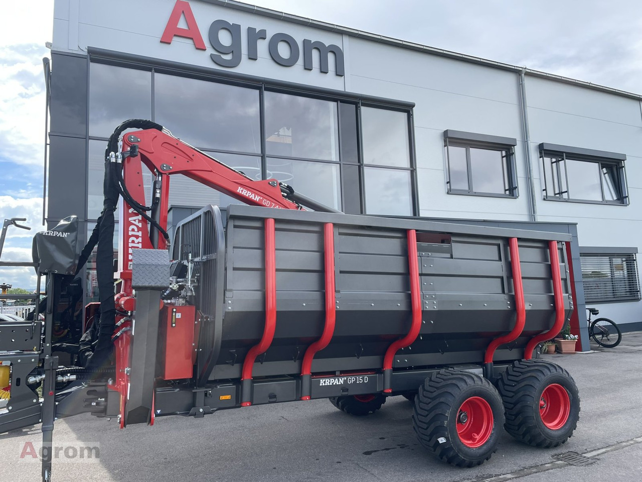 Krpan GP 15 D + Kran 7,4 K - Remolque forestal: foto 2 Krpan GP 15 D + Kran 7,4 K - Remolque forestal: foto 2