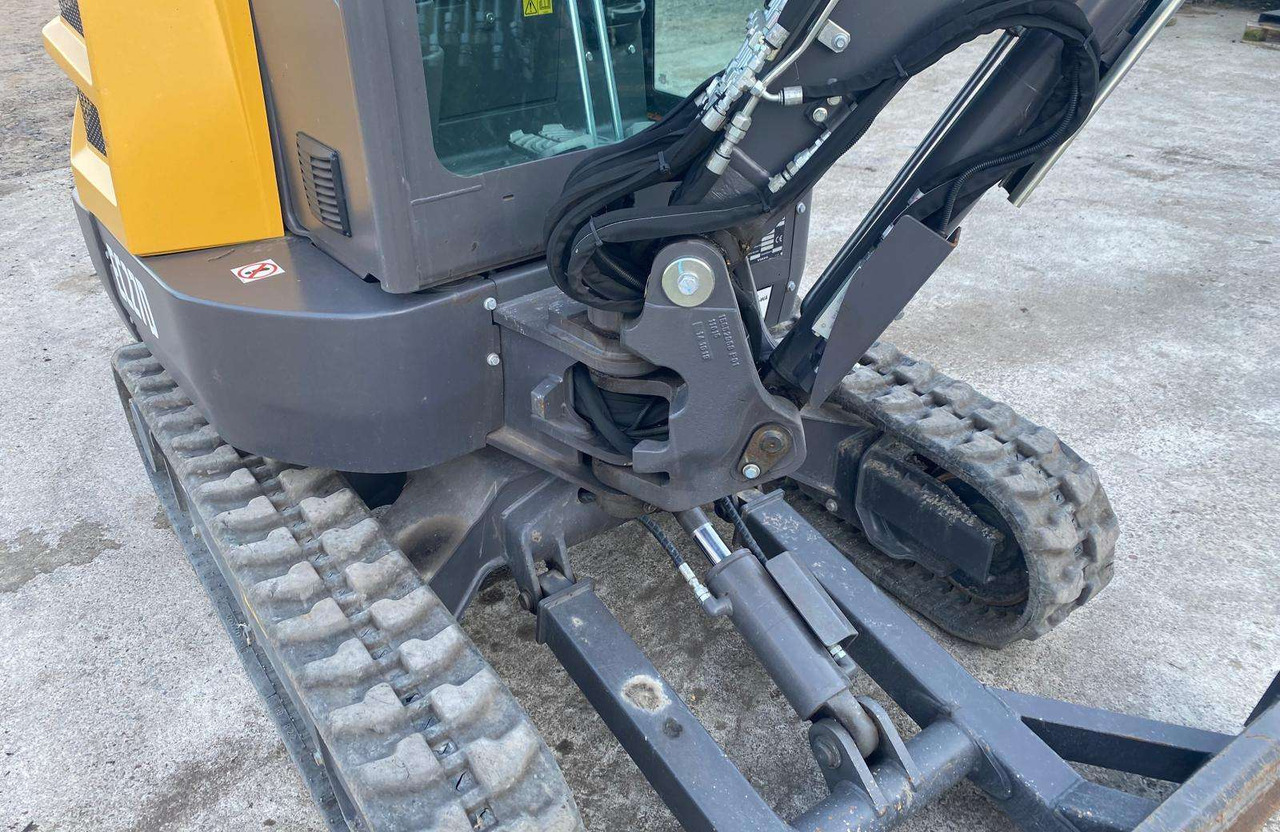 Volvo EC27D - Miniexcavadora: foto 4 Volvo EC27D - Miniexcavadora: foto 4