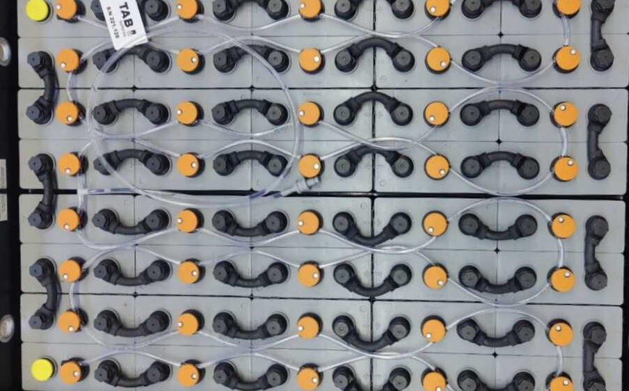 STILL RX 60-30 (BATT. NUOVA) - Carretilla elevadora eléctrica: foto 2 STILL RX 60-30 (BATT. NUOVA) - Carretilla elevadora eléctrica: foto 2