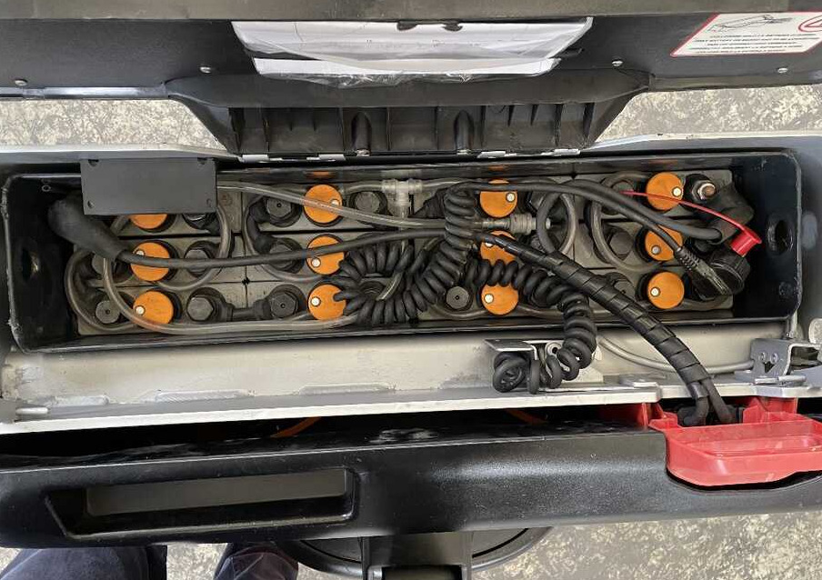 Still ECU 16 - Transpaleta: foto 3 Still ECU 16 - Transpaleta: foto 3