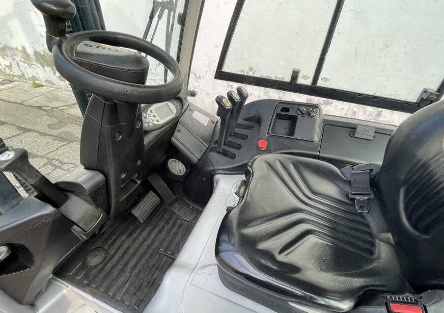 Still RX 60-30 (5300 ore) - Carretilla elevadora eléctrica: foto 4 Still RX 60-30 (5300 ore) - Carretilla elevadora eléctrica: foto 4