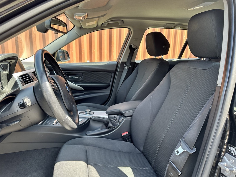 BMW 3 Serie 320d touring - Coche: foto 3 BMW 3 Serie 320d touring - Coche: foto 3