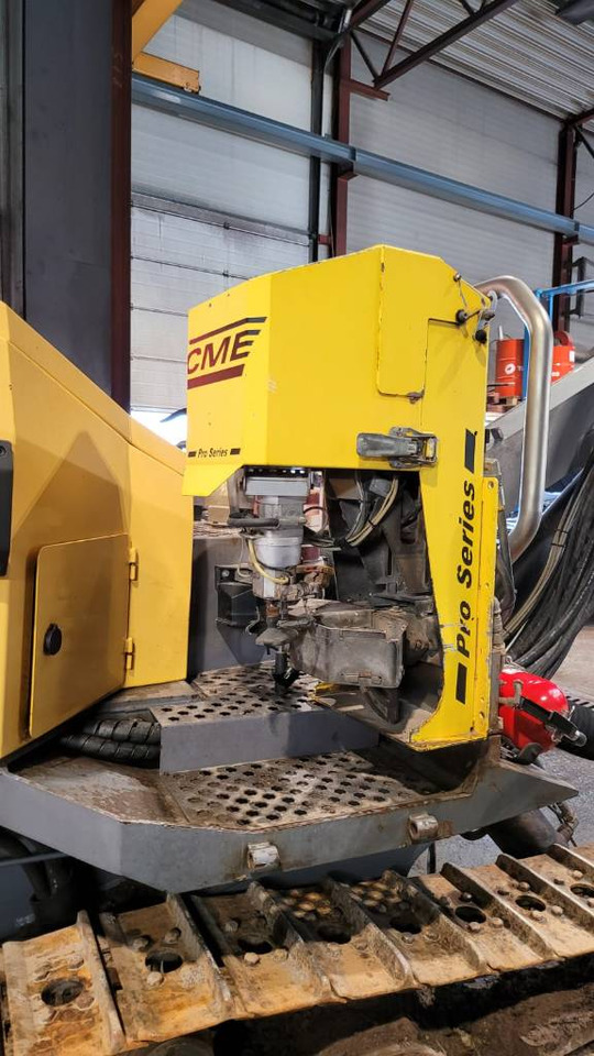 Atlas Copco FlexiROC T35R-01 - Perforadora: foto 4 Atlas Copco FlexiROC T35R-01 - Perforadora: foto 4