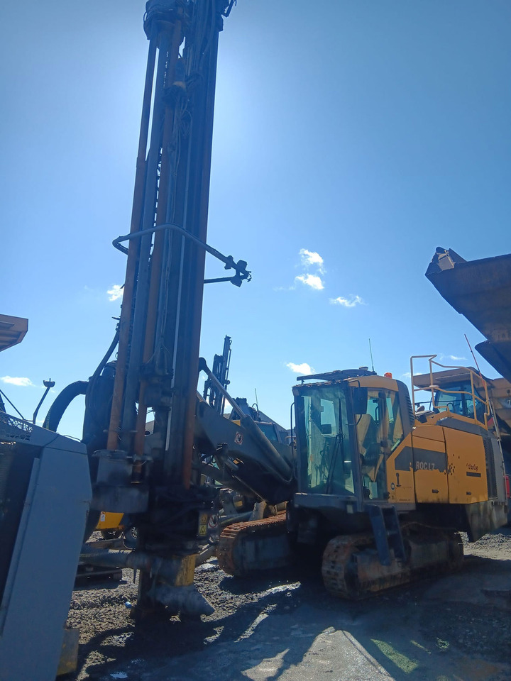 Atlas Copco ROC L7 (40)CR - Perforadora: foto 2 Atlas Copco ROC L7 (40)CR - Perforadora: foto 2