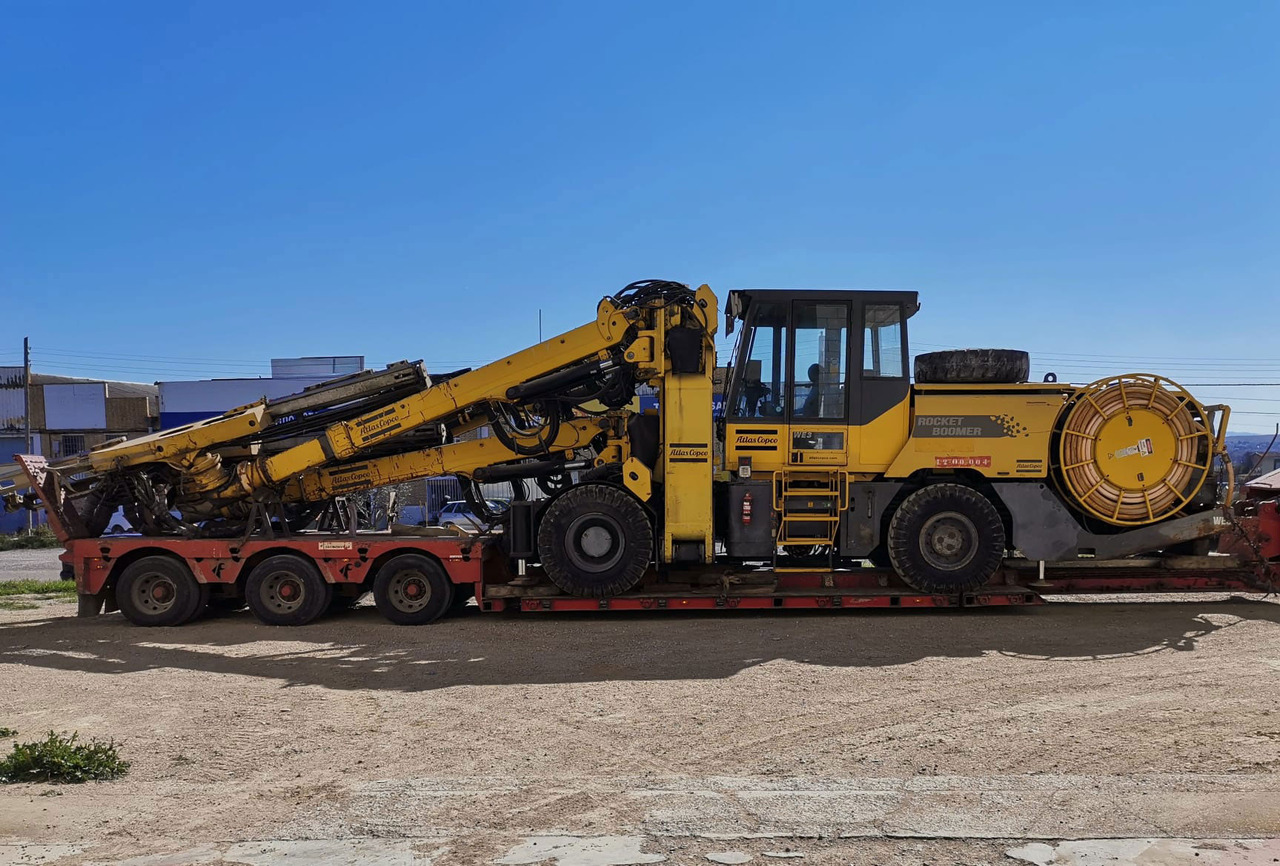 Atlas Copco WE3 - Perforadora direccional horizontal: foto 1 Atlas Copco WE3 - Perforadora direccional horizontal: foto 1