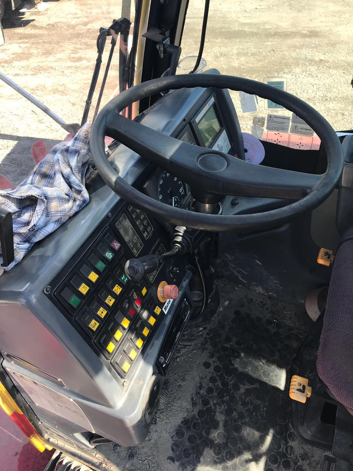 Demag AC 40 City - Autogrúa: foto 5 Demag AC 40 City - Autogrúa: foto 5