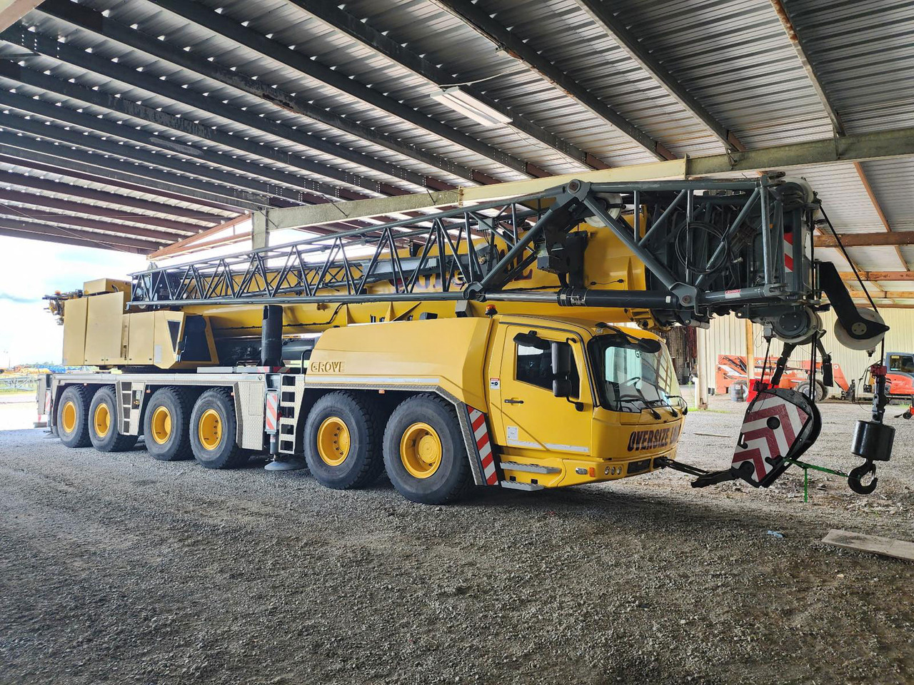 Grove GMK 6300L-1 - Autogrúa: foto 3 Grove GMK 6300L-1 - Autogrúa: foto 3