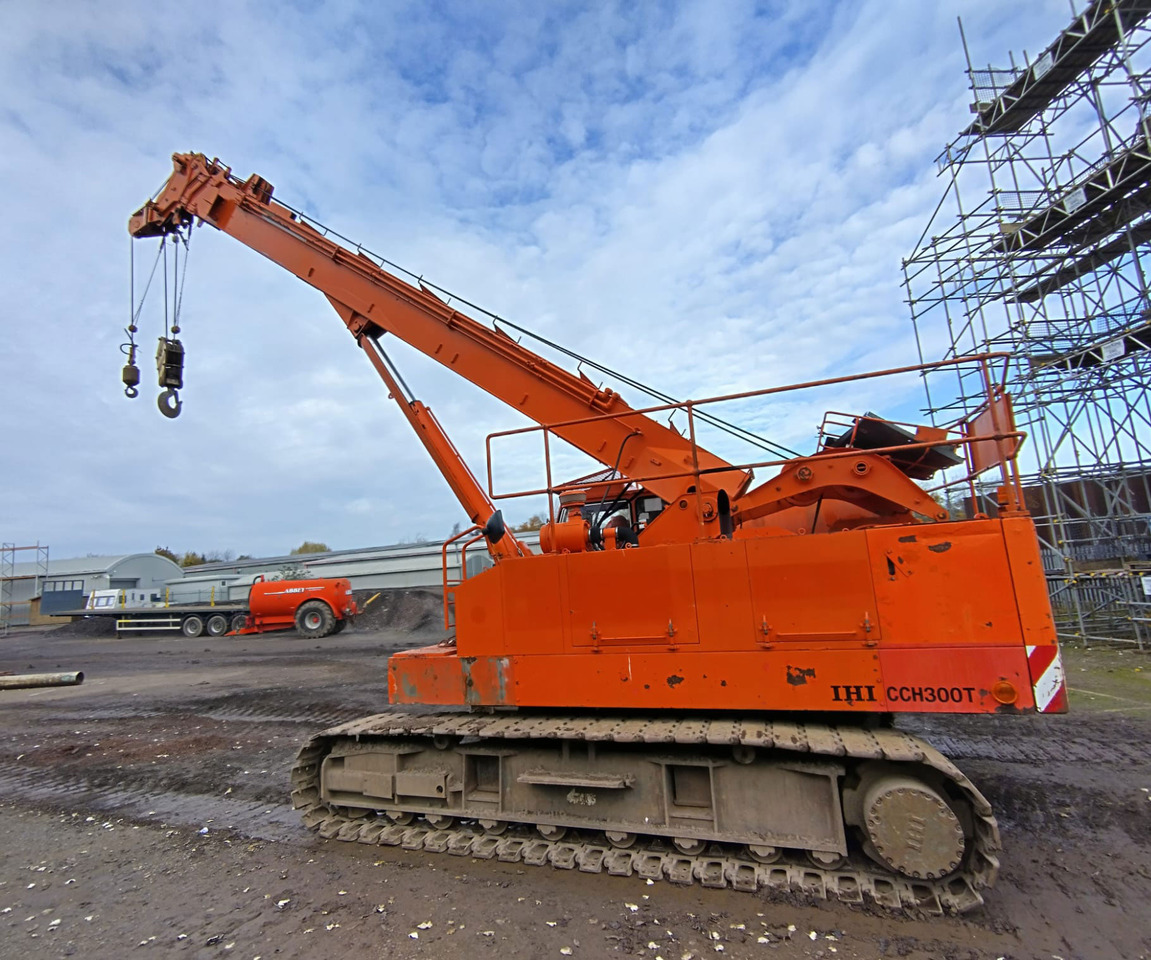IHI CCH300T - Grúa sobre orugas: foto 1 IHI CCH300T - Grúa sobre orugas: foto 1