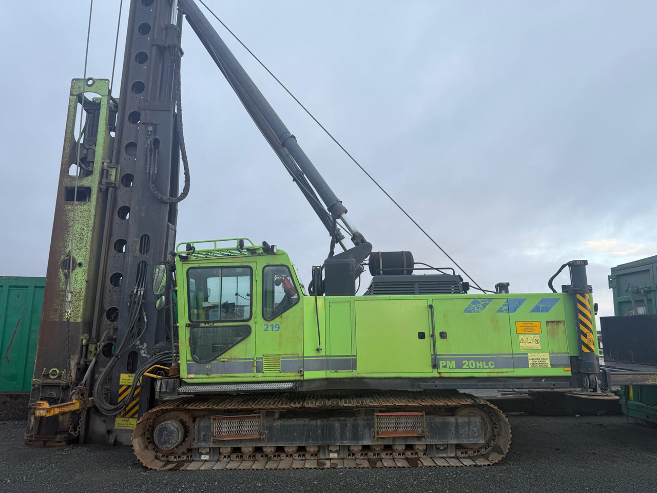 Junttan PM20LC - Martillo de hinca de pilotes: foto 2 Junttan PM20LC - Martillo de hinca de pilotes: foto 2