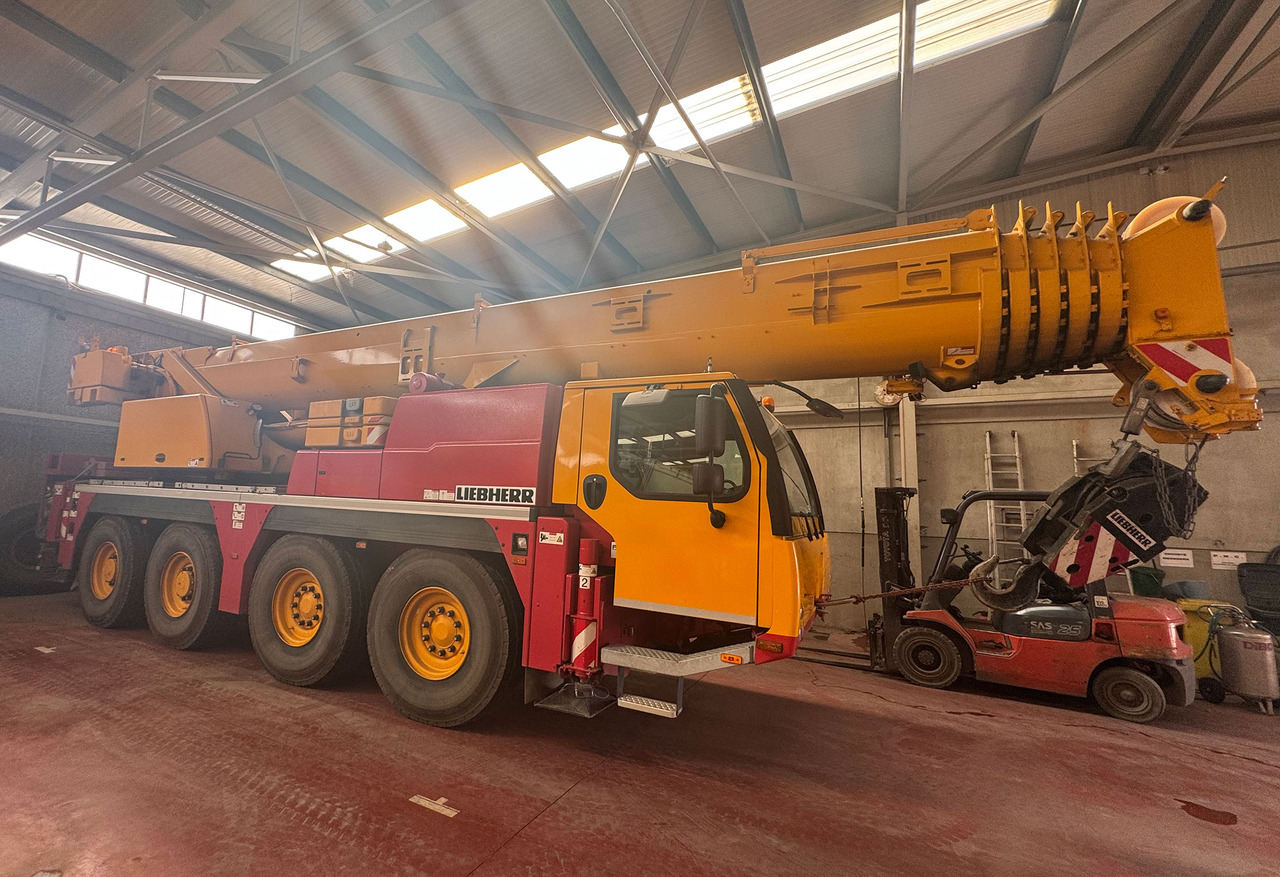 Liebherr LTM 1070-4.2 - Autogrúa: foto 2 Liebherr LTM 1070-4.2 - Autogrúa: foto 2