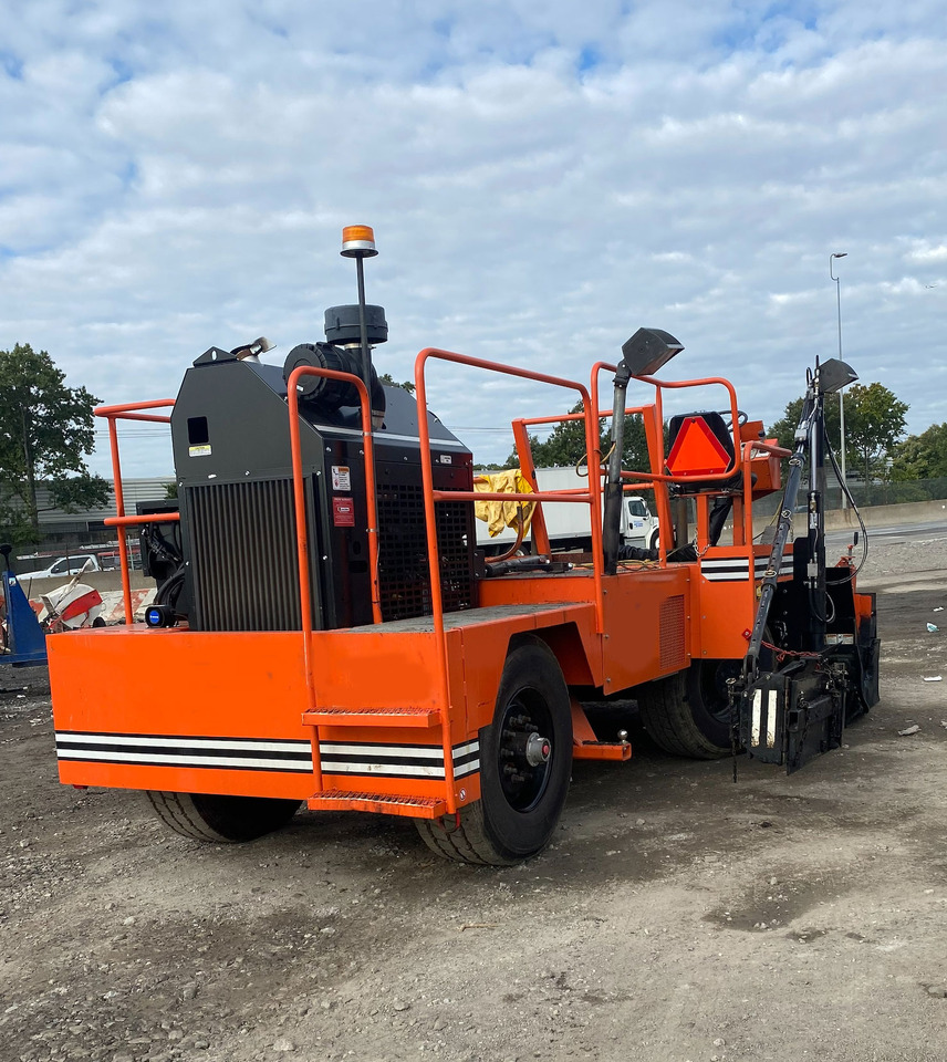 Midland SPD-10 - Pavimentadora de asfalto: foto 5 Midland SPD-10 - Pavimentadora de asfalto: foto 5