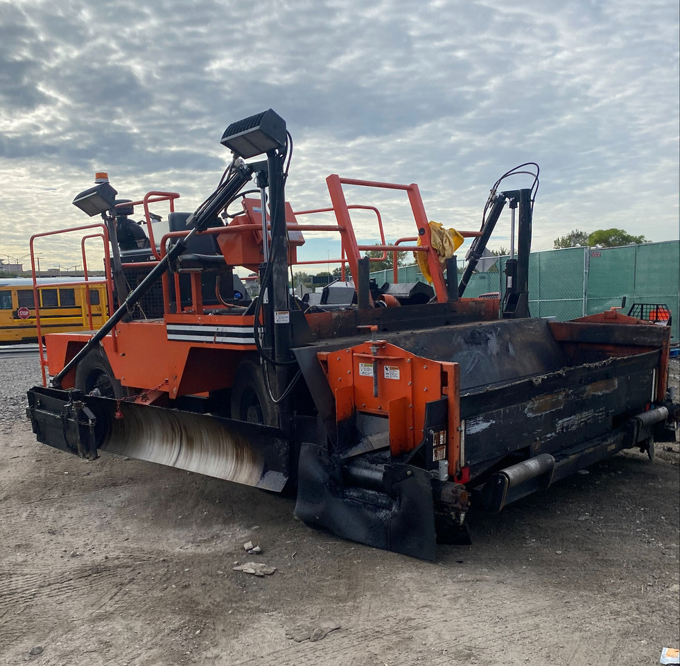 Midland SPD-10 - Pavimentadora de asfalto: foto 2 Midland SPD-10 - Pavimentadora de asfalto: foto 2