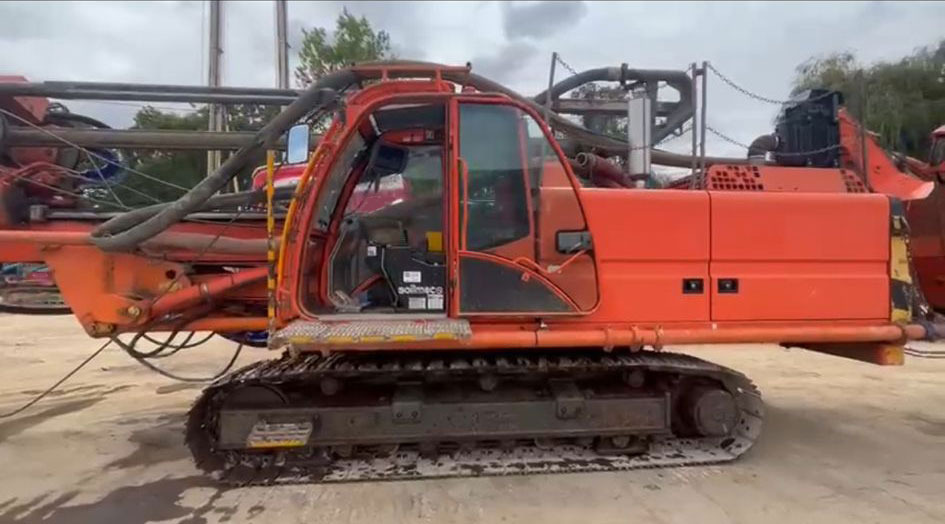 Soilmec SR-30 - Martillo de hinca de pilotes: foto 4 Soilmec SR-30 - Martillo de hinca de pilotes: foto 4