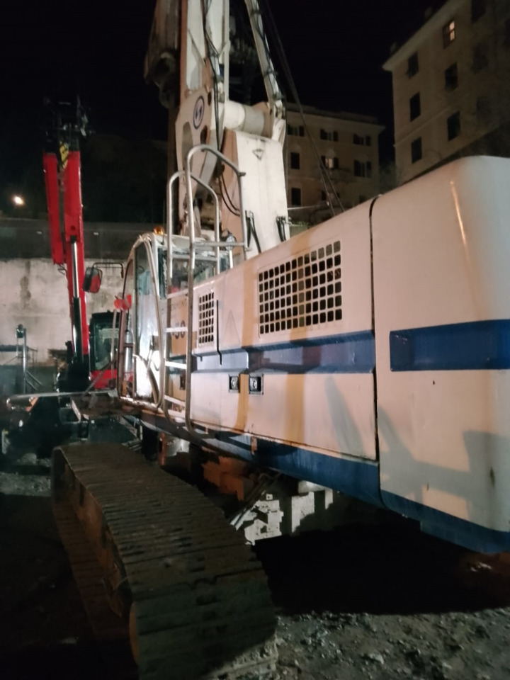 Soilmec SR-50 - Martillo de hinca de pilotes: foto 3 Soilmec SR-50 - Martillo de hinca de pilotes: foto 3